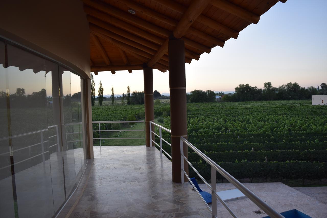 Chaglasian Wine & Suites Сан-Рафаэль Экстерьер фото